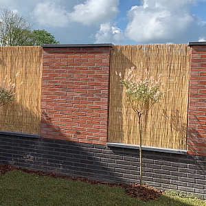 Natuurlijke hekwerkbekleding riet